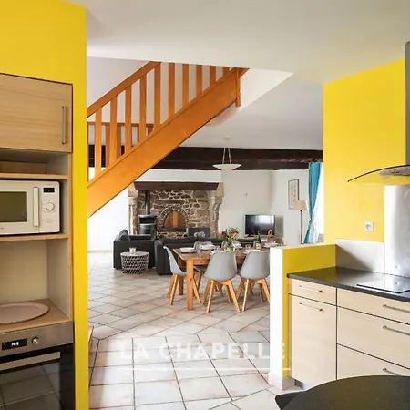 Le Manoir De La Meen - 6 Maisons Amenagees Dans Les Dependances D'un Ancien Manoir Du 17eme Siecle * ランバル