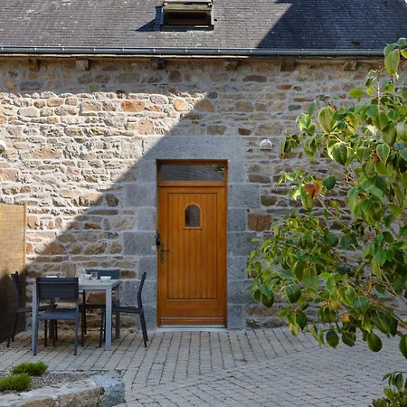 別荘 Le Manoir De La Meen - 6 Maisons Amenagees Dans Les Dependances D'un Ancien Manoir Du 17eme Siecle